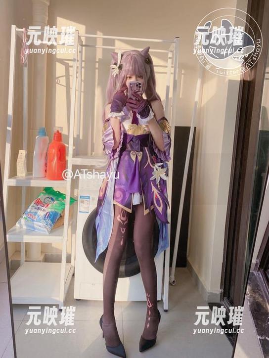 AT鲨 美图出击!AT鲨的美脚写真,撩得我心痒痒。