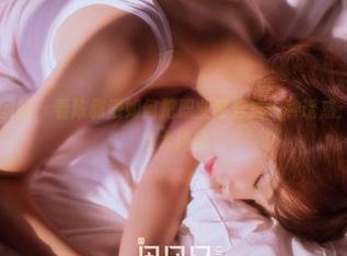GIRLT果团网 – 看陈雅漫如何把职业装穿成一种诱惑：写真作品集大揭秘