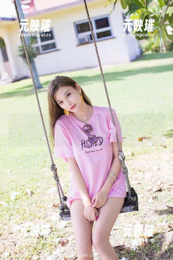 IMiss爱蜜社-杨紫嫣Cynthia IMiss爱蜜社 - 泳池与杨紫嫣Cynthia的默契:一组随心所欲的写真图集