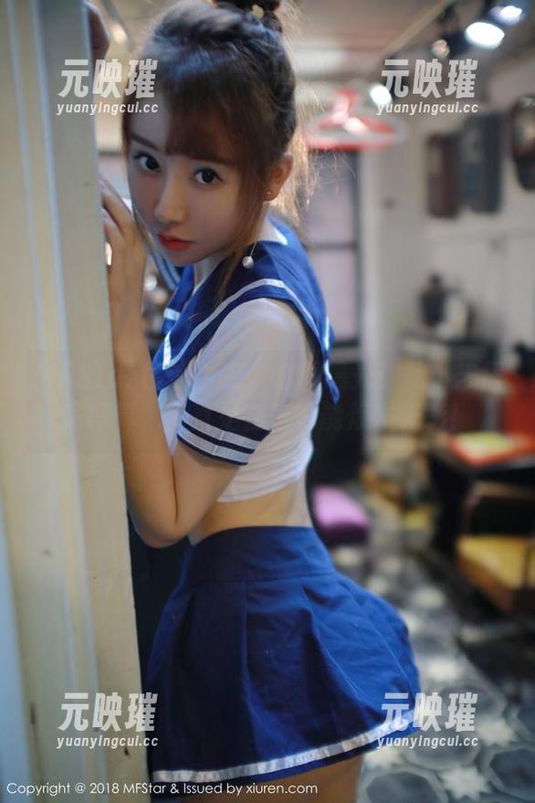 MFStar模范学院 - 套图曝光！林小艺居家写真，简直是在家也能焕发光彩！