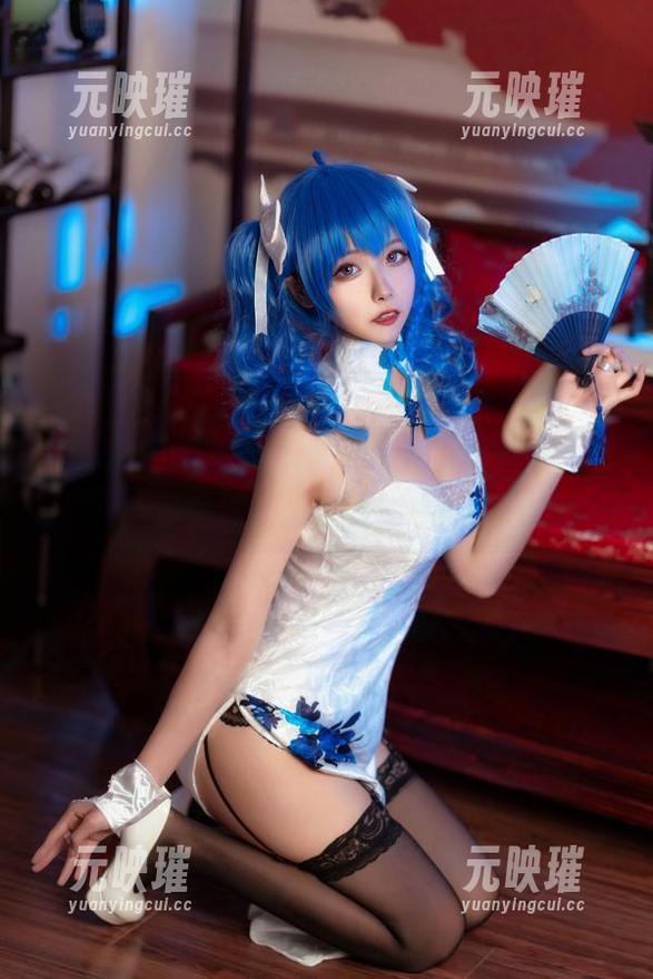 Momoko葵葵双人视觉合集：恍惚间，资源竟然好像在跟我眨眼。