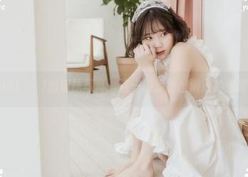 MyuA(뮤아)的棉袜写真：这一脚步踏出满满的懒散气息