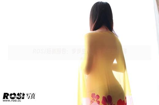 ROSI短裤图包：步步生风，合集中的涟漪