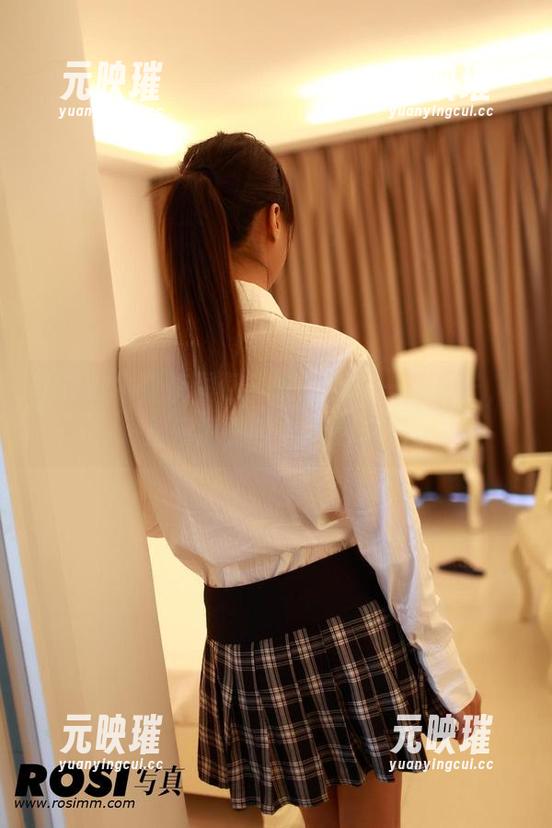 ROSI写真 ROSI牛仔裤图包:生活就是一条裤子,别问我为什么这么说!