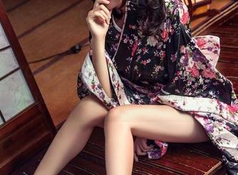 TouTiao头条女神 – 把透明玩成艺术，最新申美嫣写真让你想多了！