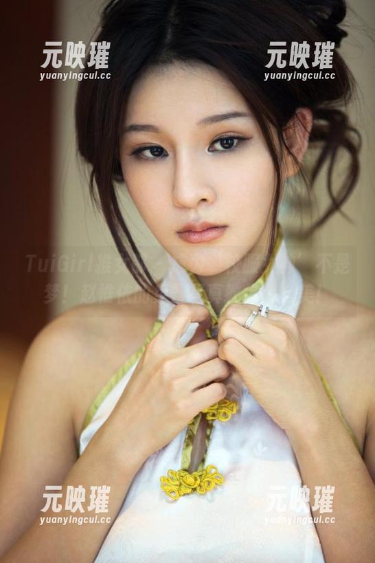 TuiGirl推女郎-赵惟依 TuiGirl推女郎 - 成为‘校服女神’不是梦!赵惟依的免费写真教你怎么美!