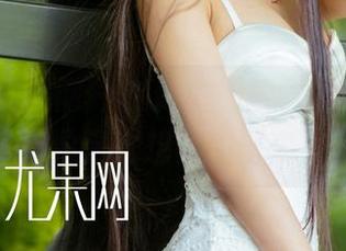 UGirls尤果网 – 在佟蔓的写真精选中，剧情总是比想象更撩人！