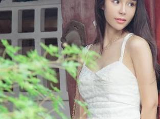 UGirls尤果网 – 艾霓莎：厨娘与高清幽默资源的完美搭配，快来围观！