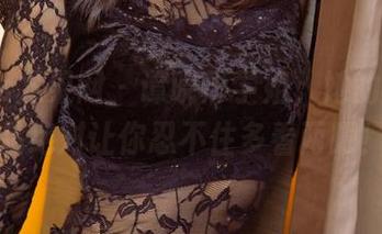 UGirls尤果网 – 谭晓彤学姐，她的福利作品绝对让你忍不住多看两眼！