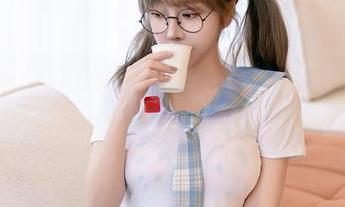 XINGYAN星颜社 – 一件婚纱，万种风情！安安Angel的免费图册不容错过！