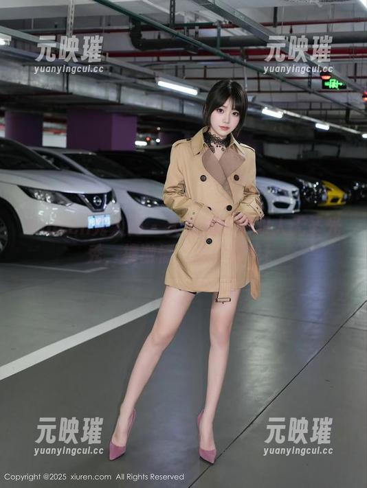 Xiuren秀人网 - 大美媚京的双人无圣光秀，撞激情，送你图包！