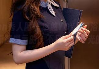Xiuren秀人网 – 悠悠YOYO的浴缸作品集：原图揭示的，不只是水与光的游戏
