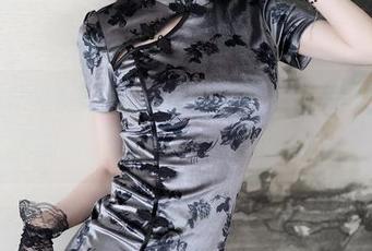 Xiuren秀人网 – 私拍杨晨晨，黑丝与美腿的资源交响曲，谁能抵挡？