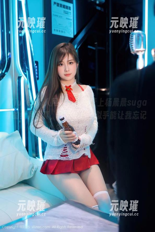 Xiuren秀人网-杨晨晨sugar Xiuren秀人网 - 一瞬间爱上杨晨晨sugar的红裙写真,那种气质,似乎能让我忘记生活的烦恼!