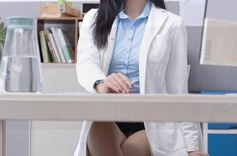 Xiuren秀人网 – 在糯美子Mini的双马尾魅力下，下载全集就像剥开一颗糖，甜蜜无比！