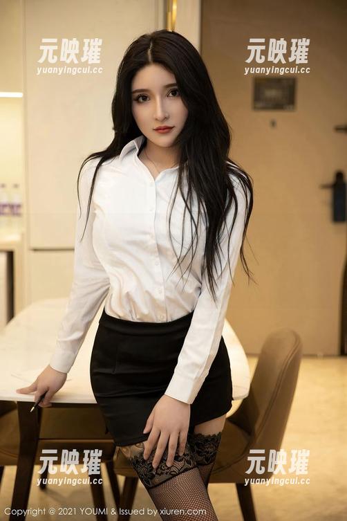 YouMi尤蜜荟 - 在免费获取‘欧阳LuLu妹妹’套图的时候，你就知道自己是多么幸运。