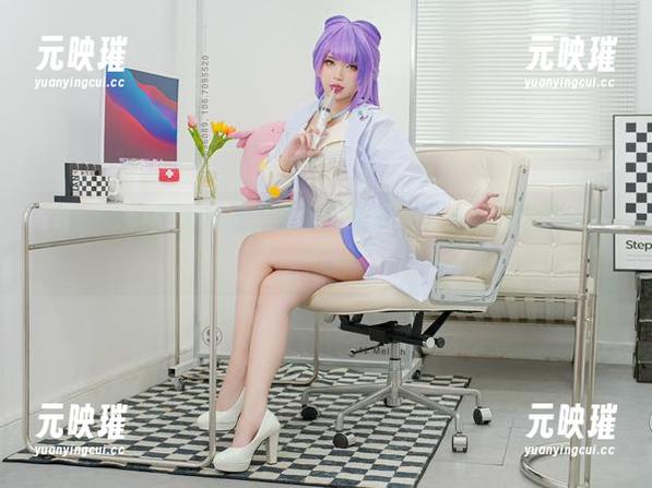 当ZinieQ梦游琉亚，私房图集里的现实与幻想微妙交织