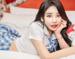 图包中的Zzyuri，私房角落的花嫁风情！