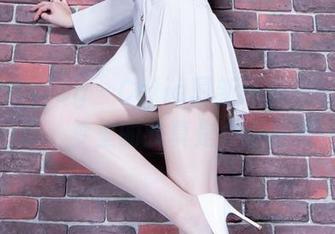 beautyleg – Celia最新图集——少女的梦，梦里的我真是个小恶魔！