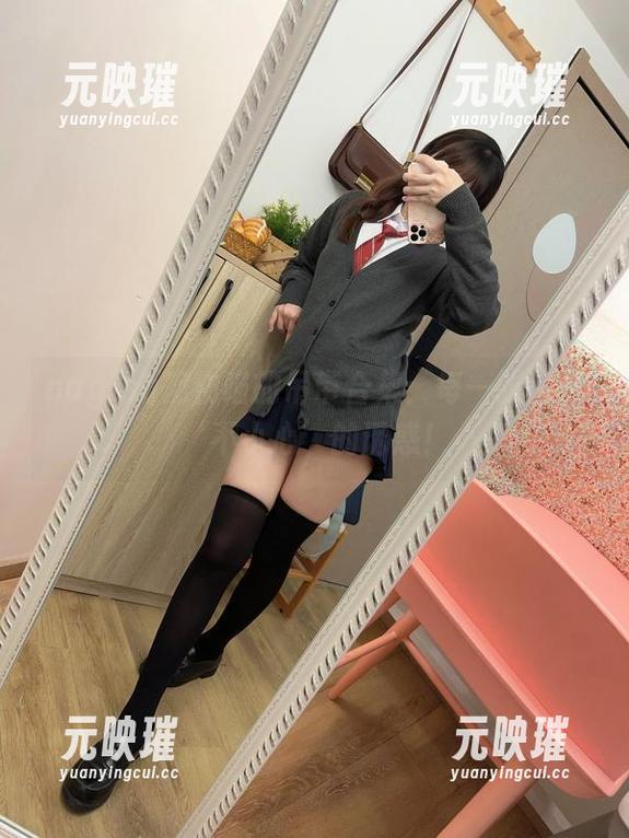 nagisa魔物喵 nagisa魔物喵的吊带合集:每一张都是‘不小心’的诱惑!