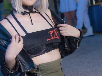 原图合集：亚缇arty的校服挑战，谁说校服只能用来学习？