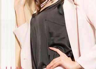克拉女神 – 熙妍黑丝原图，过于完美反而让我觉得不真实…