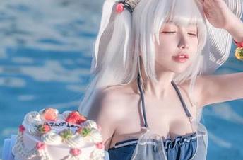 在黑白色彩中摇曳，六二二同学w无圣光写真带你进入一个奇妙的幻想！