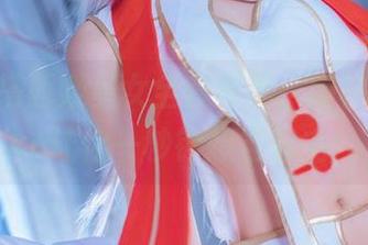 阿纳斯塔西娅皇女全套写真，南桃Momoko让你一秒钟想当公主！