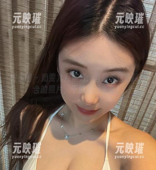 奶雯 微密圈 - 奶雯九月系列:当你无法选择适合的照片,干脆全都来吧!