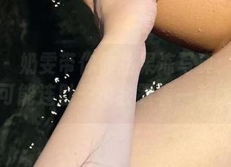 微密圈 – 奶雯带你体验果冻写真：更新版来袭，可能连肚子也会跟着一起颤起来！