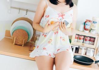 被宋哈娜(송하나)的浴缸照吸引，真想把这些美图贴满墙壁当壁纸！