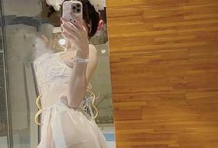 微密圈 – 原图揭示小玉吃果冻的粉色情怀：精选那些微妙的瞬间