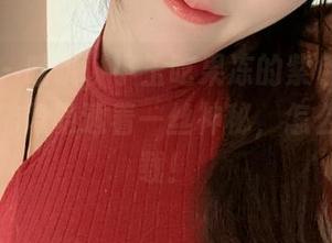 微密圈 – 哇哦，小玉吃果冻的紫色上衣合集，仿佛隐隐透着一丝神秘，怎么能不下载！
