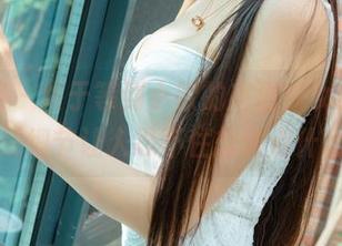 尤果网 – 终于等到小欧的高清少女时刻，在线细节让人忍不住想说点什么。