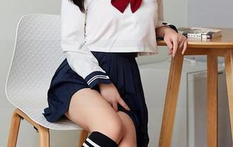 尤蜜荟 – 原图与万有引力：李承美在图册里的奇妙时空之旅！