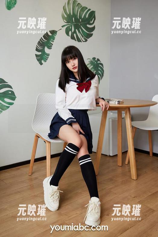 尤蜜荟-李承美 尤蜜荟 - 原图与万有引力:李承美在图册里的奇妙时空之旅!