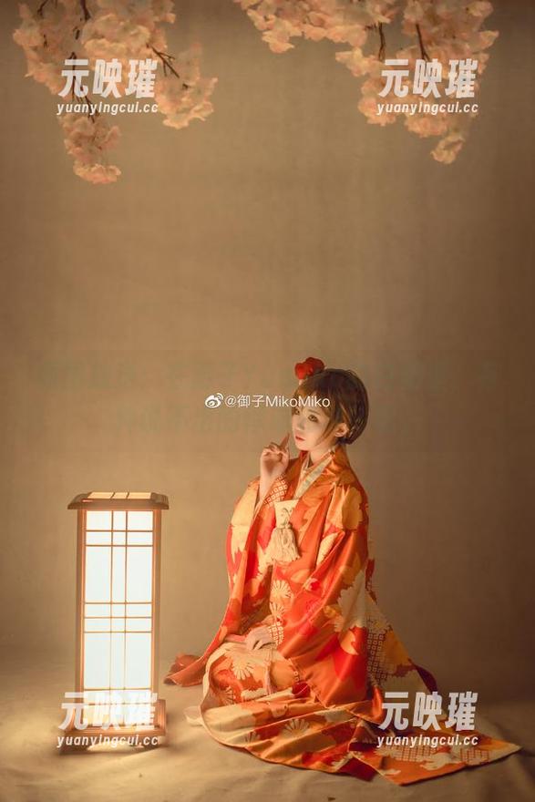 原图放送：在御子Yumiko的白裙里，有种说不出的悸动和神秘感。