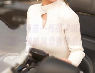 推女神 – 让人眼前一亮的琪琪qlql美脚资源，腿部风景独特哦！