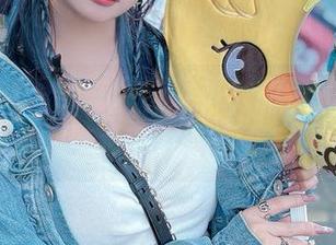 看了这些原图，月城委员会的清纯像极了初恋的味道，资源真是宝藏！