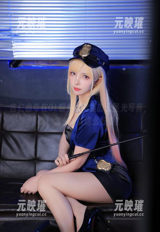 杏仁曲奇在OL额外时间里的无圣光写真，哦，怎么可以这么好看？