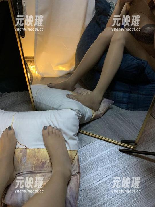 桃脱了 微密圈 - 桃脱了的蕾丝:精选套图,漂浮在美丽的边缘,似乎触碰又似乎远离。