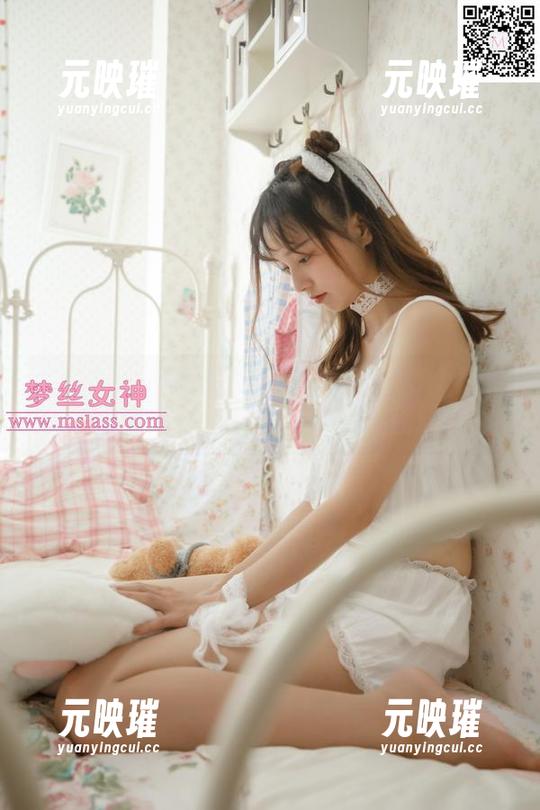 梦丝女神 - 郭襄牛仔裤作品里的每个细节都像是在挑战我的审美底线。