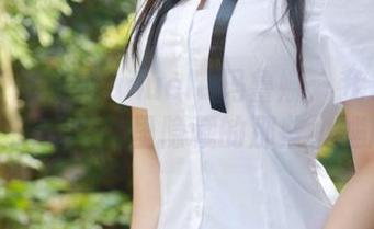 模范学院 – Manuela玛鲁娜：我只出全套，旅拍图片里隐藏的那些小尴尬！