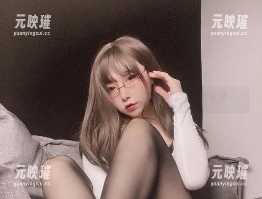 次屁啦 次屁啦的浴缸精选:在水中寻找自我,或者说是…