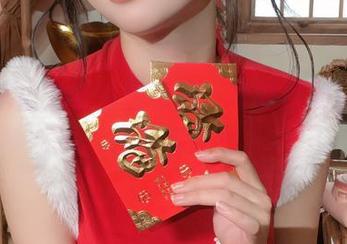 在清水由乃的蕾丝花园，写真图册记录的轻松与悠然