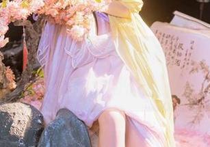 爆机少女喵小吉人形兵器，高清下载，准备好被她‘打’到心里了吗？
