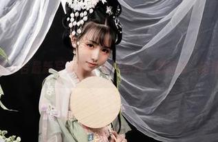 爆机少女喵小吉最新写真集：镜花水月，别眨眼，瞬间就没了！