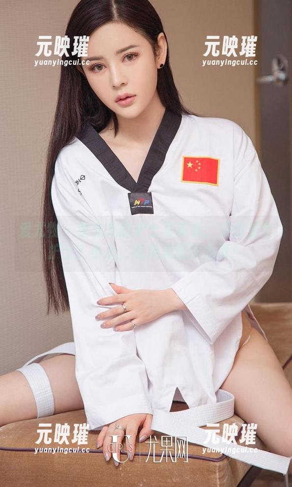 爱尤物-李允儿 爱尤物 - 李允儿的护士写真集:仅仅是个护士?小心,我是美丽的病毒!