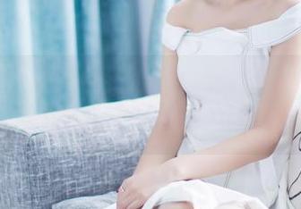 爱蜜社 – 从天台到心底：瑞妤的写真合集，隐藏着多少动人的瞬间？