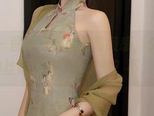 秀人网 – 图片一看就是高级感，Suki_baby的丝袜写真，有点贵？不，免费！